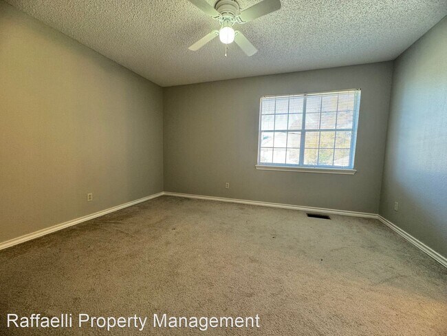 Building Photo - 2 br, 1.5 bath House - 6216 Gould Pl
