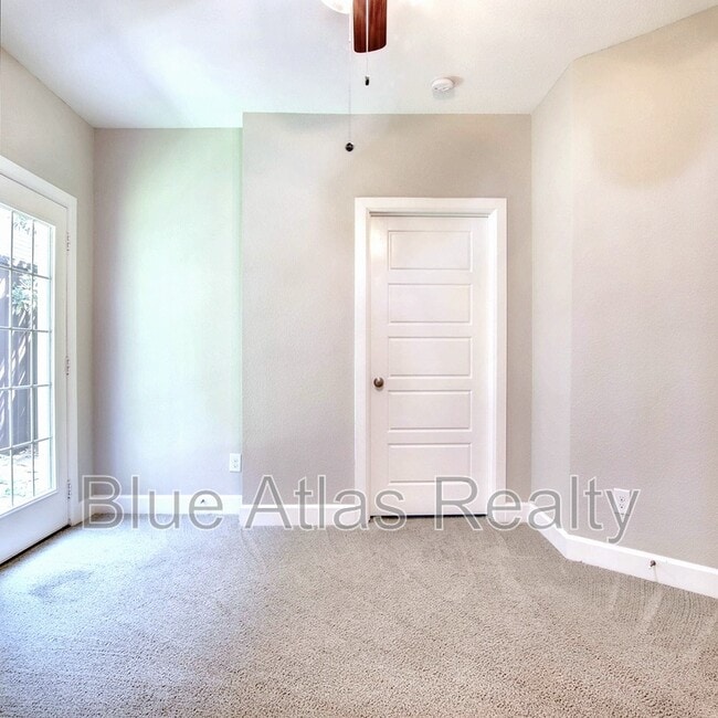 Building Photo - 5948 Morning Star Pl