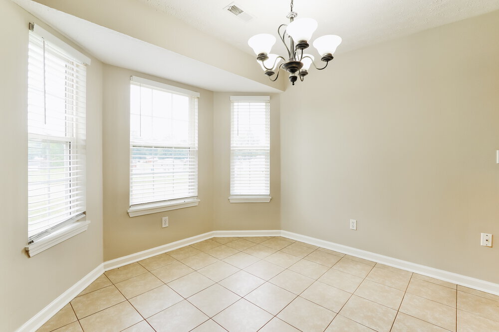 Building Photo - 8008 Grandmeadow Ln