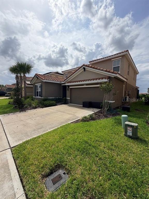 Building Photo - 7604 Oakmoss Loop