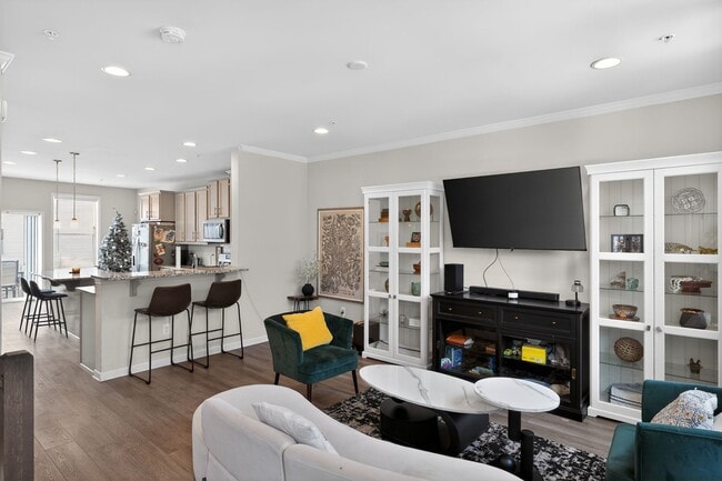 Building Photo - 10321 Vista Meadow Way