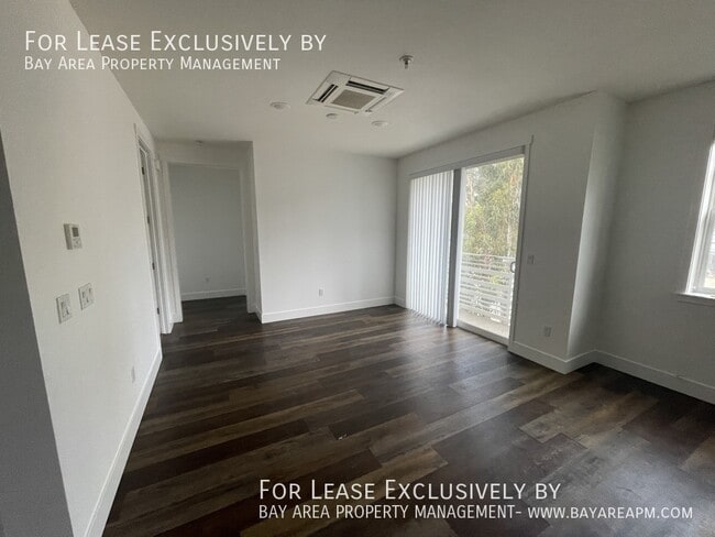 Building Photo - 195 Avenue Cabrillo-9