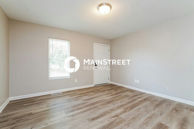 Building Photo - 4 Bedroom Pet-Friendly Home in Selma, NC w...