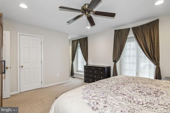 Building Photo - 8916 Arley Dr