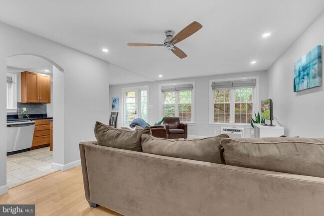 Building Photo - 1618 Fitzgerald Ln