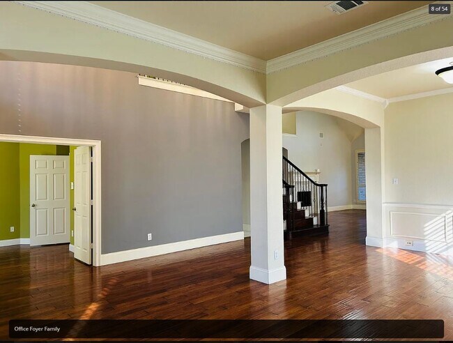 Building Photo - 8128 Grand Canyon Dr