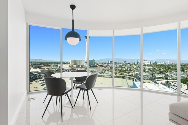 Building Photo - Turnberry Towers East 1507