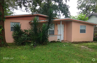 Building Photo - 1207 David Dr