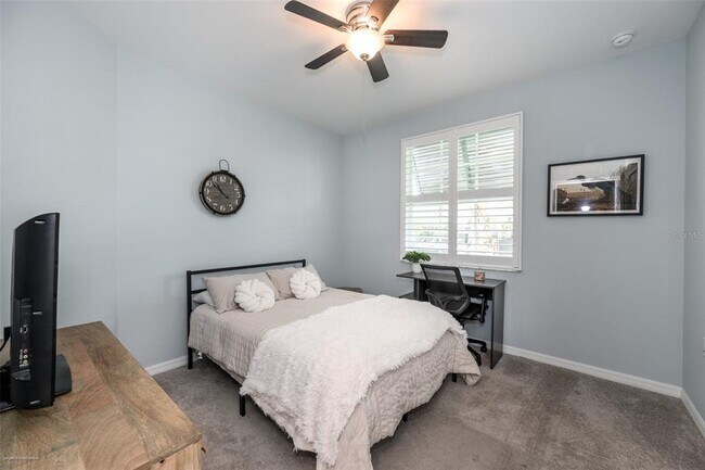 Building Photo - 14061 Heritage Landing Blvd