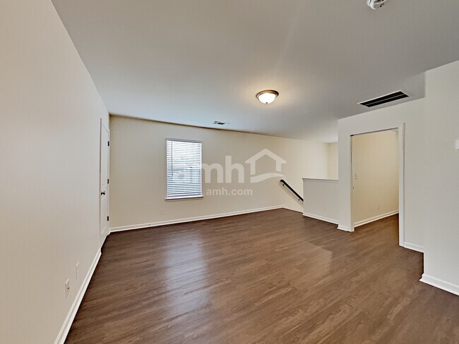 Building Photo - 167 Ivy Brook Dr
