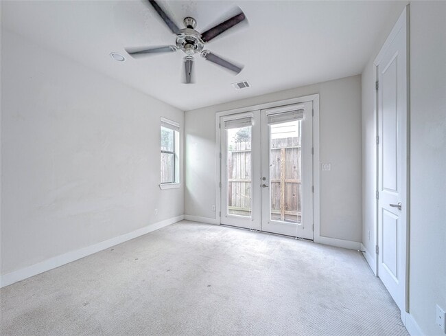 Building Photo - 2503 Garrow St