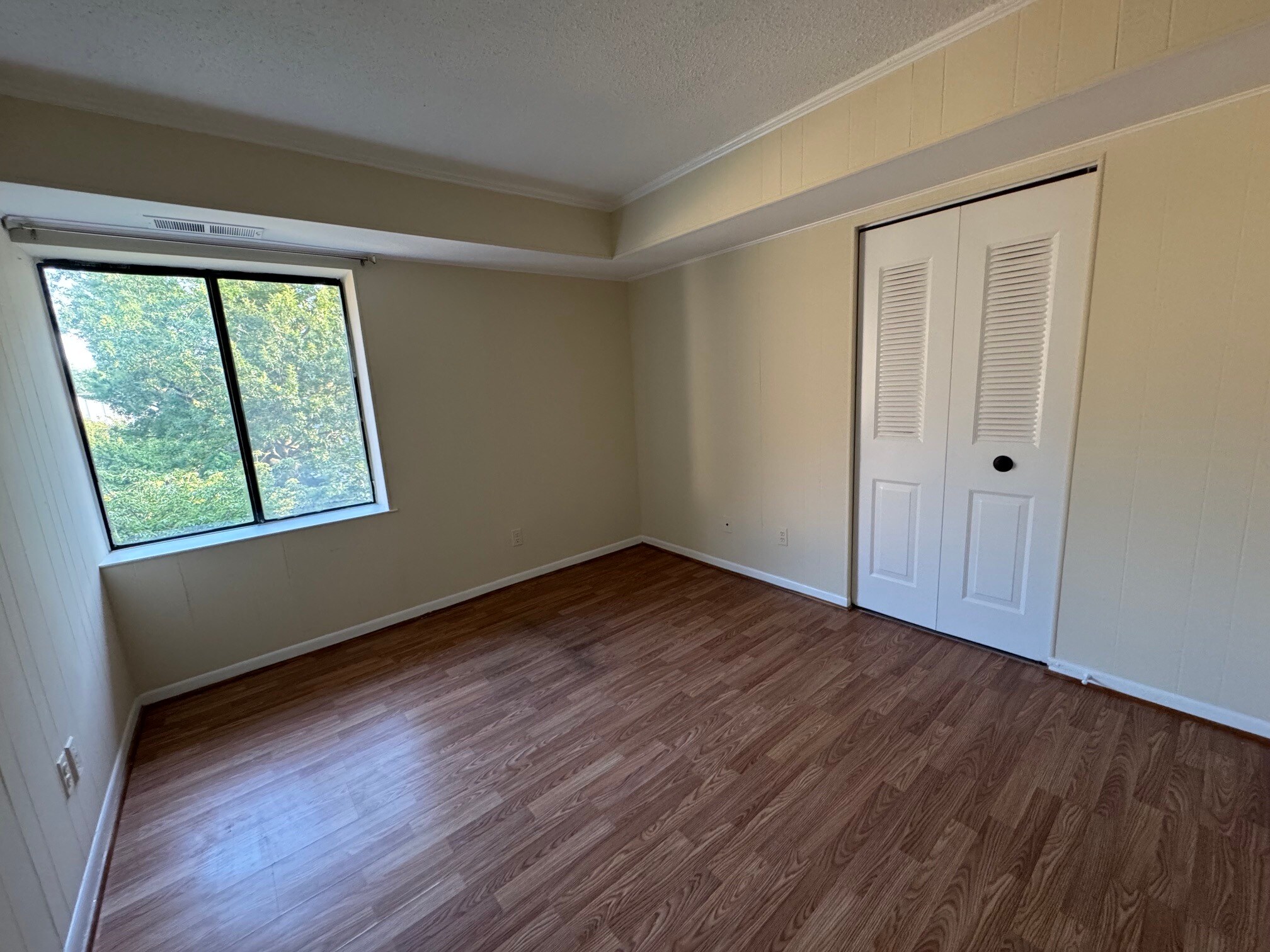 Building Photo - 10222 Bushman Dr