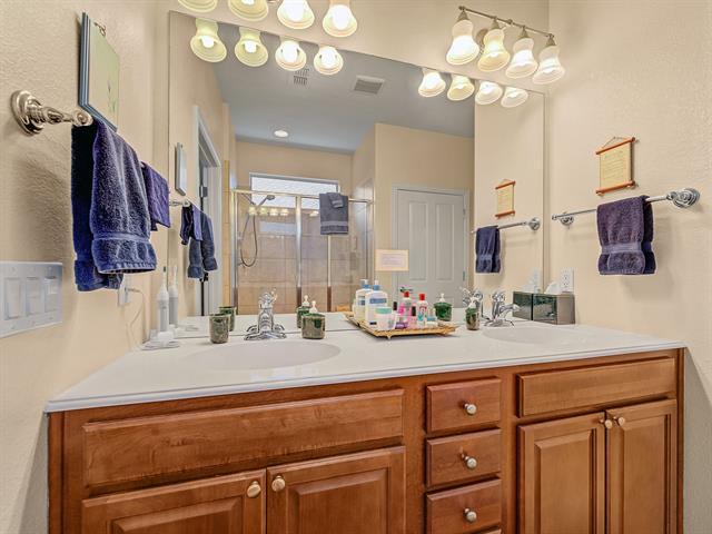 Building Photo - 7769 Laurel Valley Ln