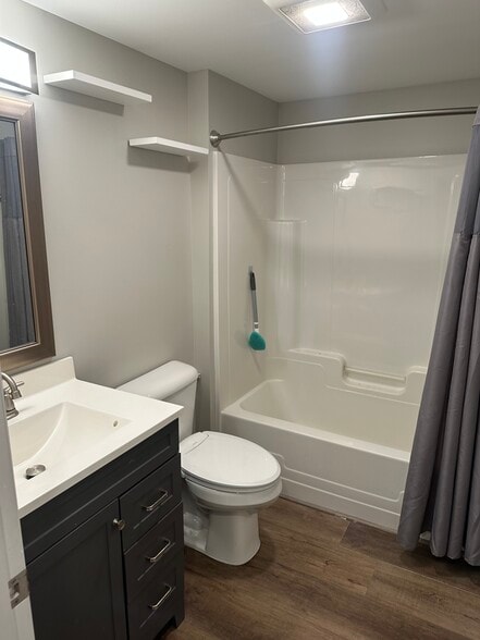 Building Photo - 61 Darin Dr