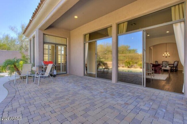 Building Photo - 8010 E Wingspan Way