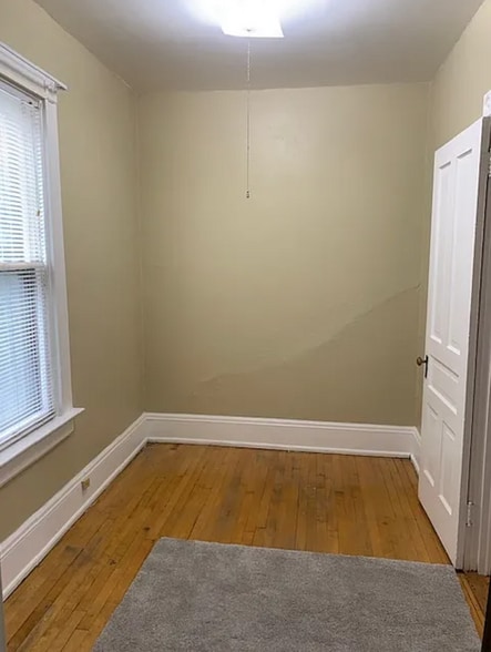 2nd Bedroom - 2454 N Pierce St