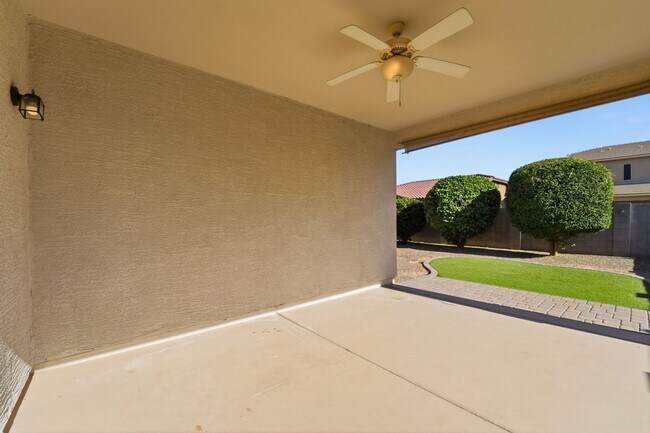 Building Photo - Ironwood Crossing Gem! 3 Bed + Den, Open Layout & Resort Amenities