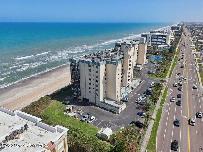 Building Photo - 1125 Jimmy Buffett Mem Hwy