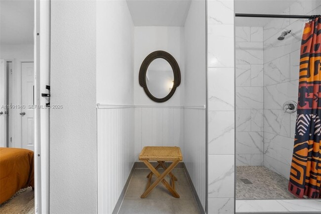 Building Photo - 5920 NE 2nd Terrace