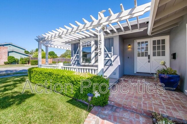 Building Photo - 1549 Alisal Ave