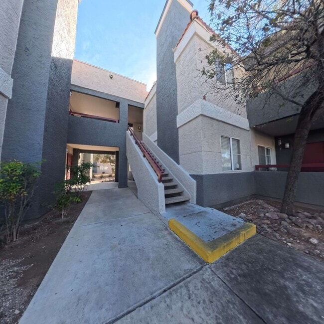 Building Photo - Highly Remodeled | Customer Closets | Gated Community