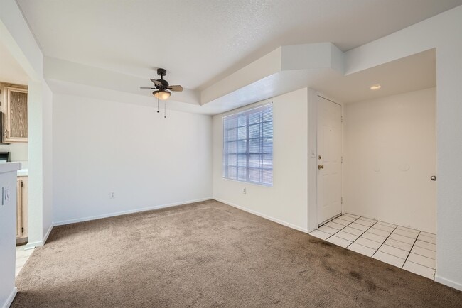 Building Photo - 1908 Mountain Hills Ct