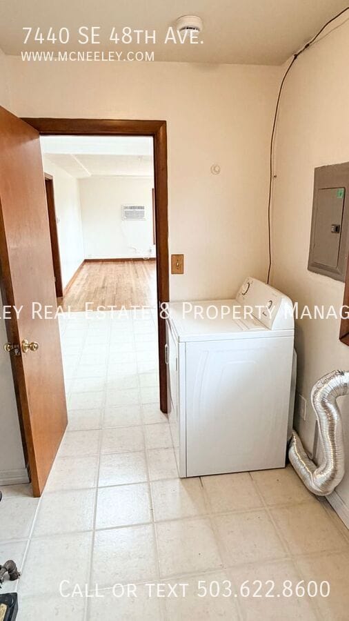 Building Photo - 7440 SE 48th Av