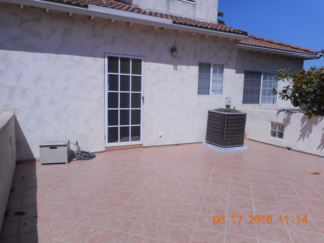 Building Photo - Beautiful 3BD/ 2 BA House For Rent