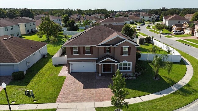 Building Photo - 2255 Sheboygan Pl