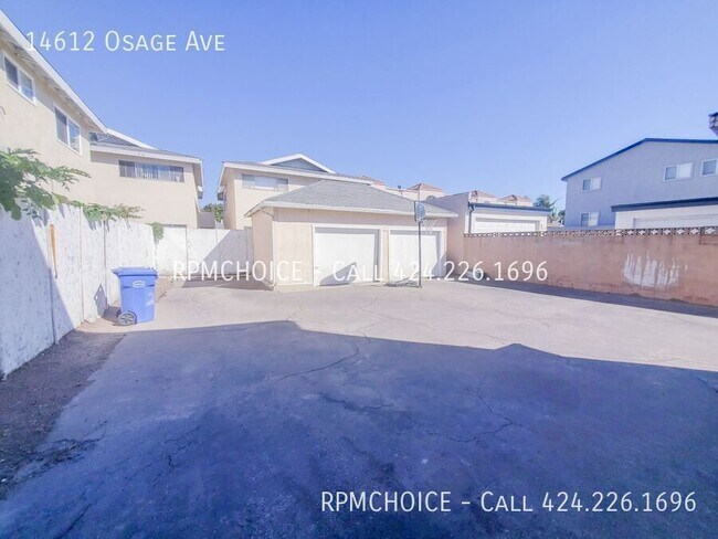 Building Photo - 14612 Osage Ave