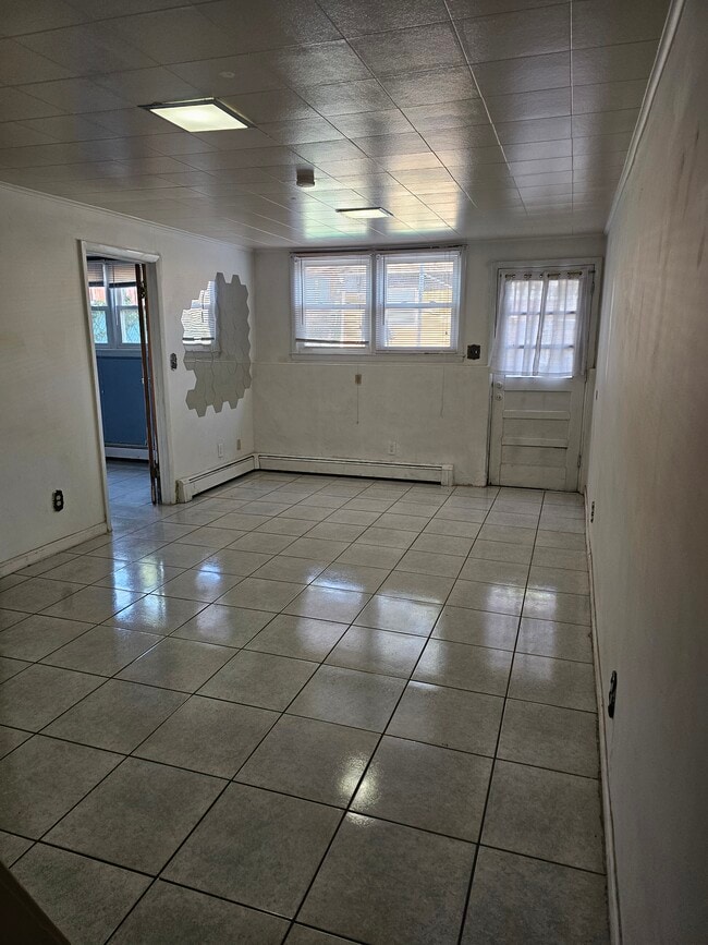 Building Photo - 108 Sussex St