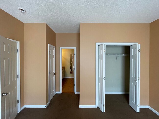 Building Photo - Wakefield Subdivision! One Story....