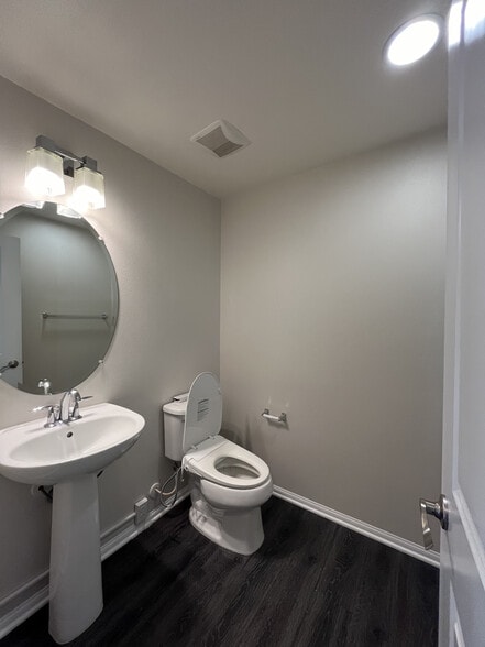 Building Photo - 12432 Constellation St