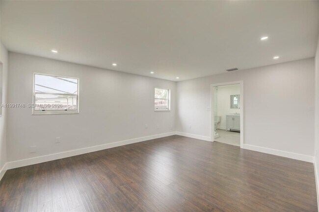 Building Photo - 7811 NW 10th St