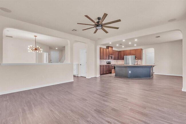 Building Photo - 3894 Bentwood Way