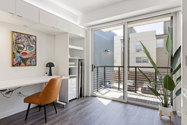 Building Photo - 12607 Larchmere Blvd