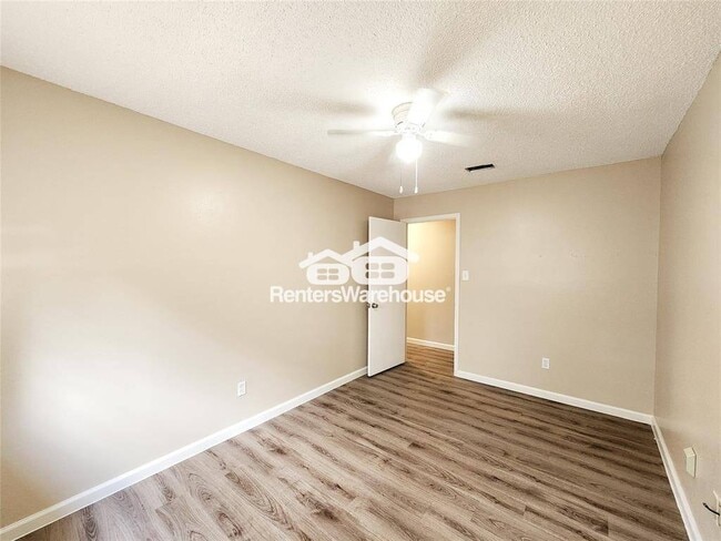 Building Photo - 3207 Glade Springs Dr