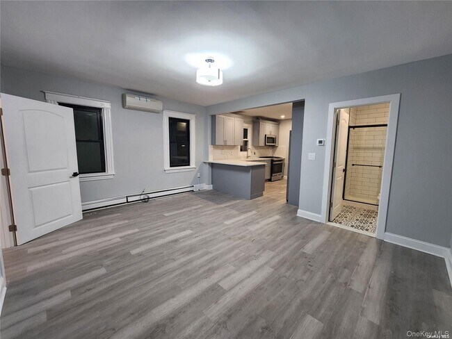 Building Photo - 159 Cleveland Ave