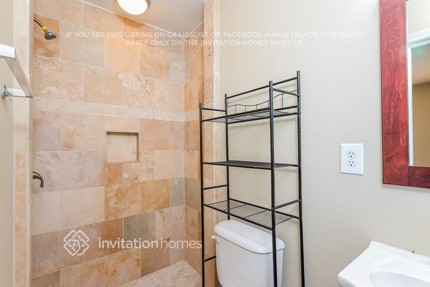 Building Photo - 1814 Flintwood Dr SE
