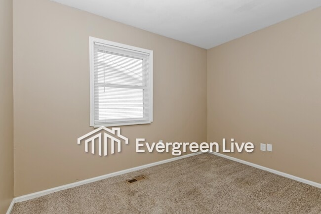 Building Photo - 4342 Arrowrock Ave