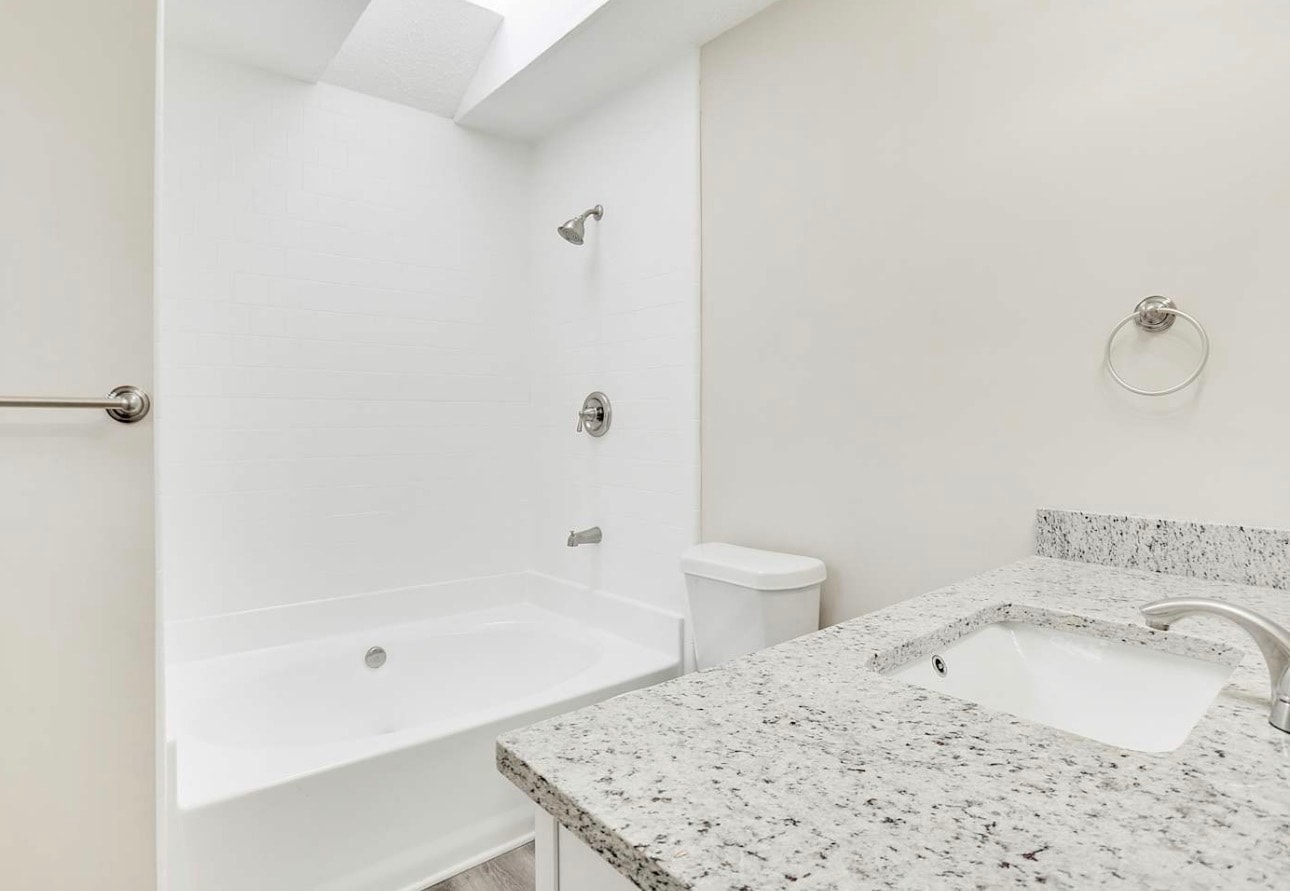 Building Photo - 5590 Pennybrook Ct