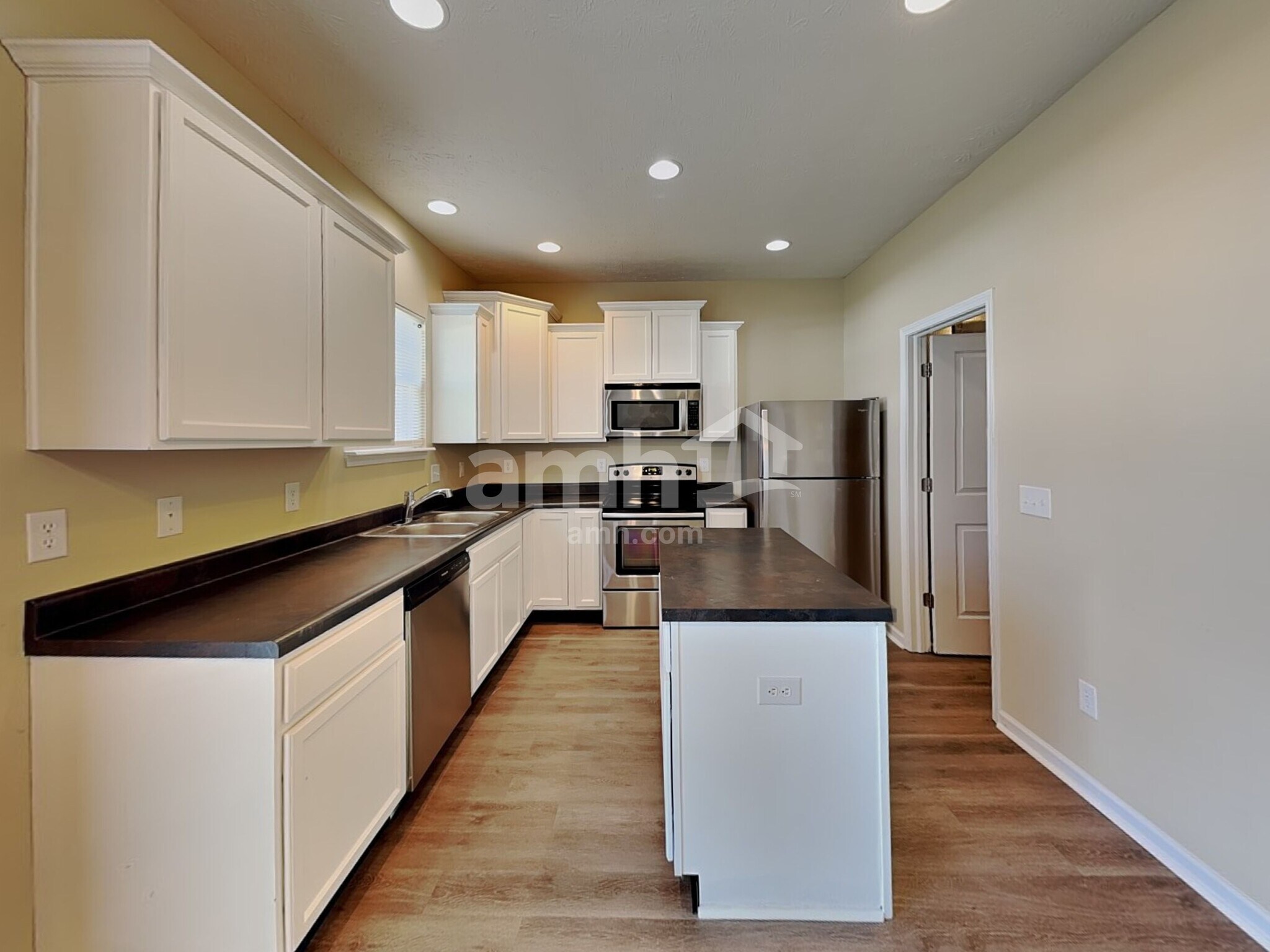 Building Photo - 2266 Boneset Dr