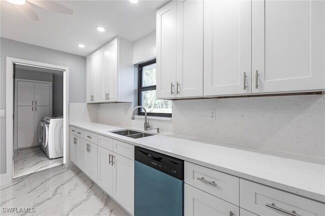 Building Photo - 242 Ground Dove Cir SE
