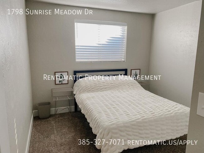 Building Photo - 1798 Sunrise Meadow Dr