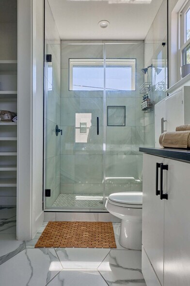 Building Photo - 4615 S 2nd St