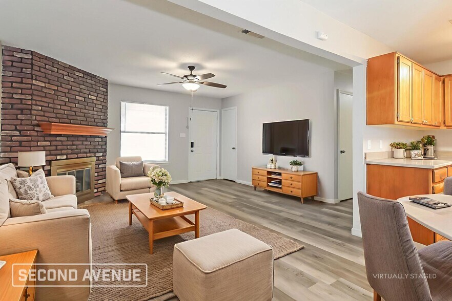 Building Photo - 622 Martingale Trail