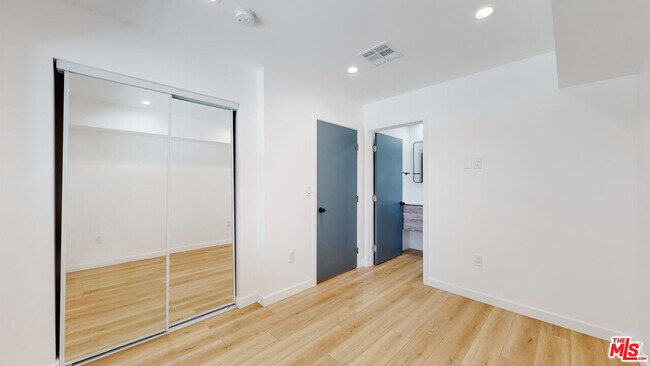 Building Photo - 2331 Hauser Blvd
