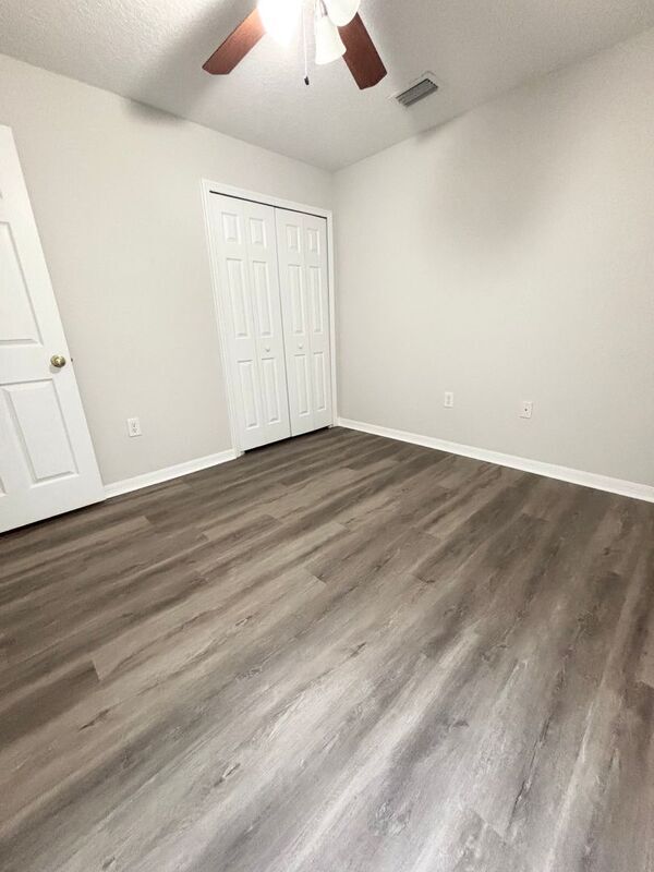 Building Photo - 3048 Verbena Dr