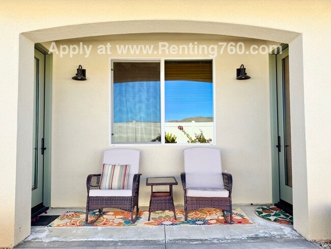 Building Photo - Picturesque Home In 55+ Desert Vista Community!