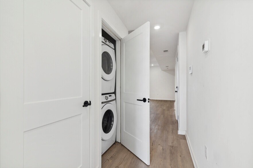 Building Photo - 1809 N 18th St